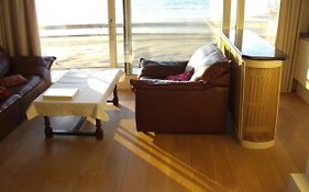 Serena Waterbed Seaview